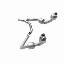 Load image into Gallery viewer, MagnaFlow Direct Fit Catalytic Converter 07-09 Jeep Wrangler 3.8L