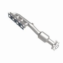 Load image into Gallery viewer, MagnaFlow 2004 Nissan Titan 5.6L Direct Fit Converter