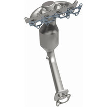 Load image into Gallery viewer, MagnaFlow 12-13 500 L4 1.4 OEM Manifold Direct Fit Converter