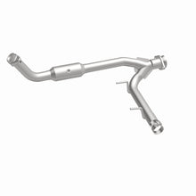 Load image into Gallery viewer, MagnaFlow 05-06 Lincoln Navigator 5.4L - Driver side