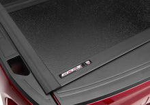 Load image into Gallery viewer, UnderCover 2023 Chevy Colorado/GMC Canyon 5.2ft Shot Bed Flex Bed Cover