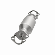 Load image into Gallery viewer, MagnaFlow 11-12 Sedona 3.5L Underbody Direct Fit Converter
