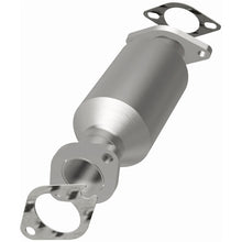 Load image into Gallery viewer, MagnaFlow 11-13 Sorento 2.4L Underbody Direct Fit Converter