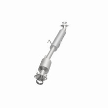 Load image into Gallery viewer, MagnaFlow 07-10 Sienna 3.5 Underbody Direct Fit Converter