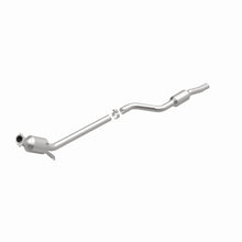 Load image into Gallery viewer, MagnaFlow 12-14 C350 V6 3.5 OEM Underbody Direct Fit Converter