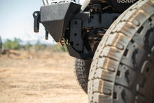Load image into Gallery viewer, DV8 Offroad 2007-2018 Jeep Wrangler JK Front Skid Plate
