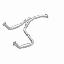 Load image into Gallery viewer, MagnaFlow 11-15 Chevrolet Silverado 2500 HD 6.0L Direct Fit Converter