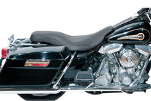 Load image into Gallery viewer, Mustang 97-07 Harley Electra Glide, Road Glide DayTripper 1PC Seat - Black