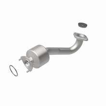 Load image into Gallery viewer, MagnaFlow Direct Fit Catalytic Converter 16-18 Honda HR-V 1.8L