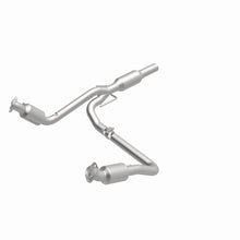 Load image into Gallery viewer, MagnaFlow 01-02 Dodge Ram 2500 5.9L Direct Fit Converter