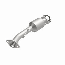 Load image into Gallery viewer, MagnaFlow 13-15 NV200 2 Underbody Direct Fit Converter