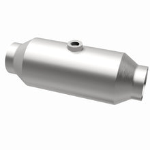 Load image into Gallery viewer, MagnaFlow 3.00 1/O2 CA 4in. Spun Universal Converter