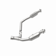 Load image into Gallery viewer, MagnaFlow 2007 Dodge Ram 1500 4.7L Direct Fit Converter