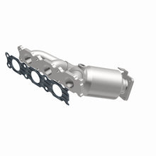 Load image into Gallery viewer, MagnaFlow 2007 XC90 3.2L Underbody Direct Fit Converter