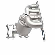 Load image into Gallery viewer, MagnaFlow Direct Fit Catalytic Converter 18-19 Hyundai Kona 2.0L
