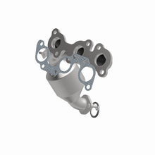 Load image into Gallery viewer, MagnaFlow 04-06 Toyota Sienna 3.3L Direct Fit Converter