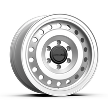 Load image into Gallery viewer, fifteen52 Neito HD 17x8 5x150 35mm ET 110.5mm Center Bore Radiant Silver Wheel