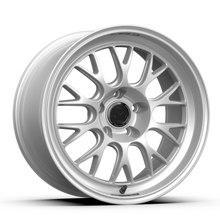 Load image into Gallery viewer, fifteen52 Holeshot RSR 18x9 5x114.3 38mm ET 73.1mm Center Bore Radiant Silver Wheel