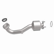 Load image into Gallery viewer, MagnaFlow Direct Fit Catalytic Converter 16-18 Honda HR-V 1.8L