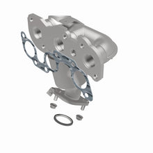 Load image into Gallery viewer, MagnaFlow 01-03 Toyota Sienna 3.0L Direct Fit Converter