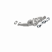 Load image into Gallery viewer, MagnaFlow 09-10 Ford Focus 2.0L Direct Fit Converter