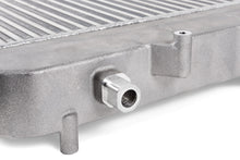 Load image into Gallery viewer, APR 09-13 Audi A3 Quattro (EA113/EA888.1/EA888.2) Intercooler Kit IC100012