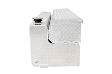 Load image into Gallery viewer, Dee Zee Universal Tanks - Combo Brite-Tread Aluminum (43 Gal)