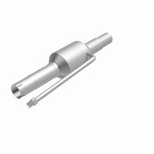 Load image into Gallery viewer, MagnaFlow 2002 Dodge Ram 2500 8.0L Direct Fit Converter