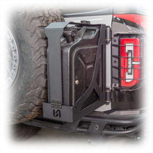Load image into Gallery viewer, Turn Offroad 2021+ Ford Bronco Tailgate Jerry Can Mount