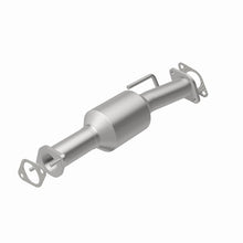 Load image into Gallery viewer, MagnaFlow 09-15 Chevrolet Traverse 3.6L Direct Fit Converter