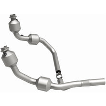 Load image into Gallery viewer, MagnaFlow Direct Fit Catalytic Converter 07-09 Jeep Wrangler 3.8L