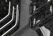 Load image into Gallery viewer, APR 20-24 Audi Q7/Q8/RS Q8/SQ7/SQ8 (4M) 2.9T/3.0T/4.0T Forged Carbon Fiber Engine Cover MS100257
