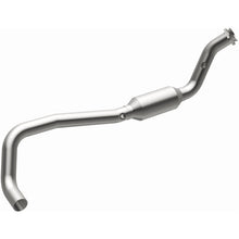 Load image into Gallery viewer, MagnaFlow 04-05 Dodge Ram 1500 5.7L Direct Fit Converter