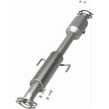 Load image into Gallery viewer, MagnaFlow 2015 Kia Optima 2.4L Direct Fit Catalytic Converter (California Grade)