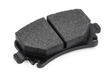 Load image into Gallery viewer, APR 06-09 Audi A3/A4 &amp; A3/A4 Quattro/07-11 &amp; 15-21 Volkswagen GTI Advanced Street Brake Pads - Rear BRK00042