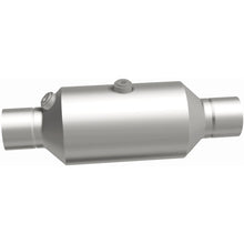 Load image into Gallery viewer, MagnaFlow 2.25 w/dual O2 5in. Spun Universal Converter