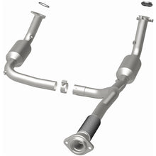 Load image into Gallery viewer, MagnaFlow 2004 Buick Rainier 5.3L Direct Fit Converter