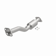 Load image into Gallery viewer, MagnaFlow 13-15 Sentra 1.8 Underbody Direct Fit Converter