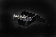 Load image into Gallery viewer, Weapon R Evo 8 Master Cylinder Brace Chrome