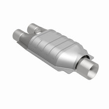Load image into Gallery viewer, MagnaFlow 2.5in./2in. S/D CAOBDII Universal Converter