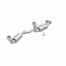Load image into Gallery viewer, MagnaFlow 04-05 Ford Freestar 3.9L Direct Fit Converter