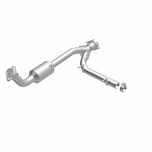 Load image into Gallery viewer, MagnaFlow 2005 Lincoln Navigator 5.4L Direct Fit Converter