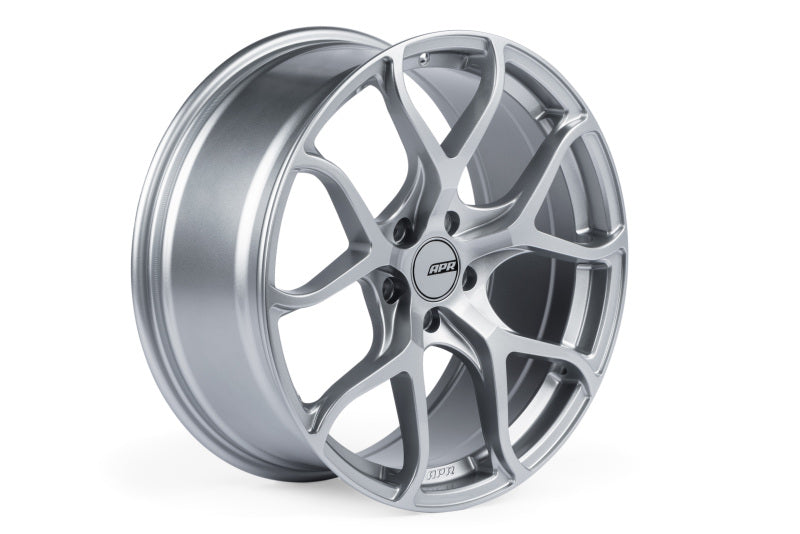 APR A01 Flow Formed 19x8.5 / 5x112 / ET45 / 66.5mm Bore / Silver Wheel WHL00001
