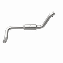 Load image into Gallery viewer, MagnaFlow 07-09 Chrysler Aspen 5.7L Direct Fit Converter