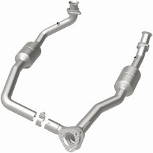 Load image into Gallery viewer, MagnaFlow 2003 Ford E-350 Super Duty 5.4L Direct Fit Converter