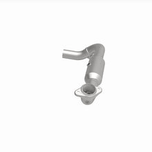 Load image into Gallery viewer, MagnaFlow 05-06 Lincoln Navigator 5.4L Direct Fit Catalytic Converter - Passenger Side