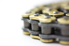 Load image into Gallery viewer, Renthal R1 520-120L Works Chain - GTR Auto