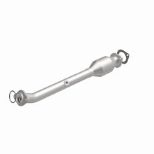 Load image into Gallery viewer, MagnaFlow 05-17 Nissan Frontier 4.0L Direct Fit Converter