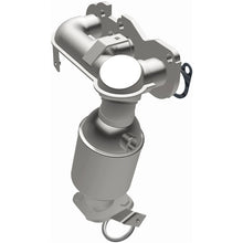 Load image into Gallery viewer, MagnaFlow 01-03 Toyota Sienna 3.0L Direct Fit Converter