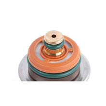 Load image into Gallery viewer, APR 00-06 Audi TT/TT Quattro/Volkswagen Golf 1.8T Fuel Pressure Regulator - 4 Bar Z1000219